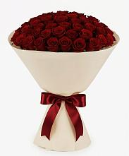 Букет 101 Бордовая роза Блэк Бакарра в Подкумке