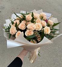 Букет Кремовые розы Латте в Подкумке