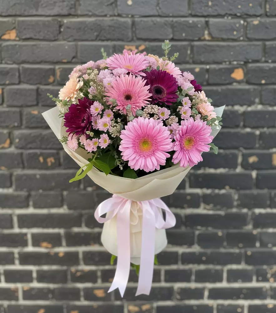 Букет цветов из: Герберы и Хризантемы в Подкумке