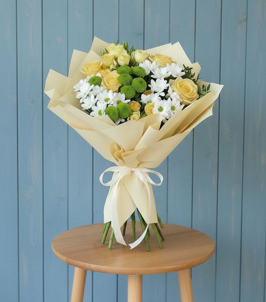 Букет цветов из: Хризантемы и Розы в Подкумке