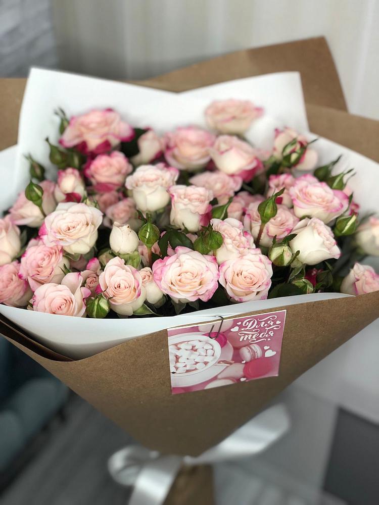 Букет цветов из: Розы в Подкумке