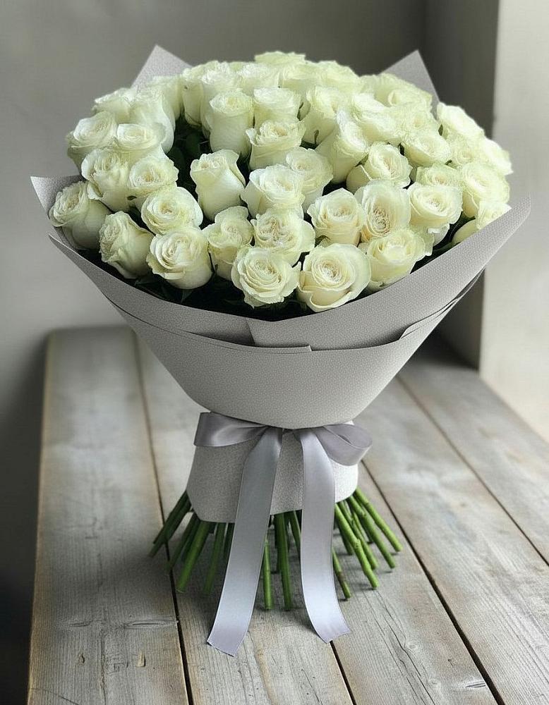 Букет 35 Белых роз в Подкумке