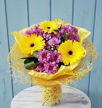 Букет цветов из:  Хризантемы и Герберы в Подкумке