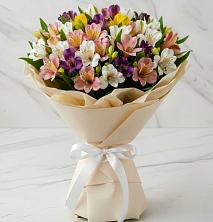 Букет цветов из:  Альстромерии в Подкумке