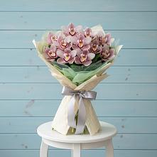 Букет цветов из:  Орхидеи и Розы в Подкумке