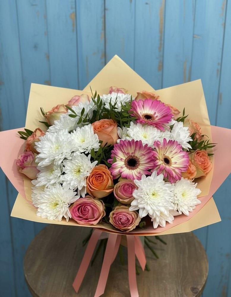 Букет цветов из: Розы, Герберы и Хризантемы в Подкумке
