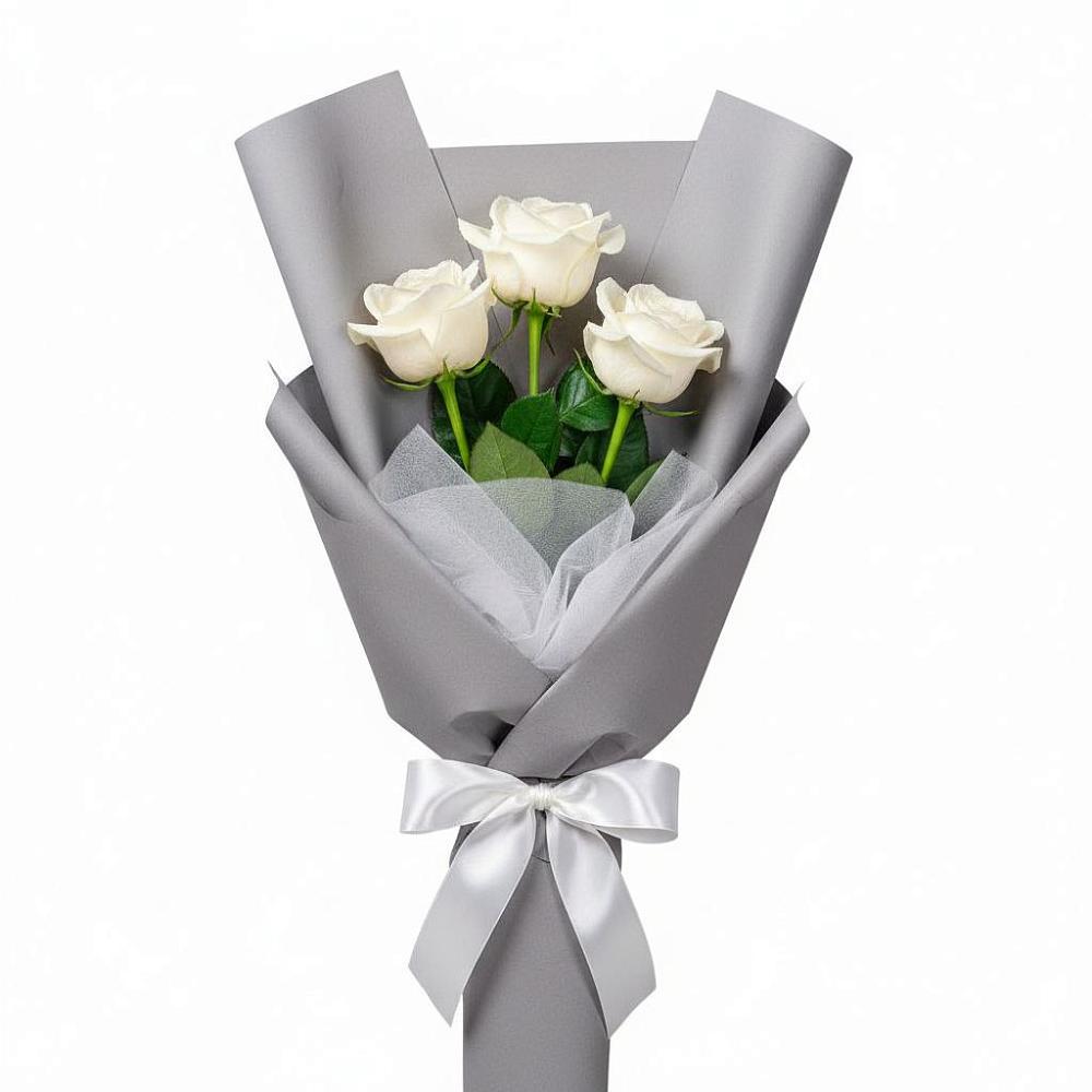 Букет 3 белые розы в Подкумке