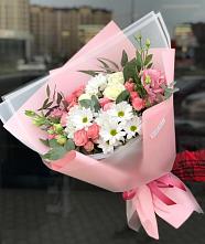 Букет цветов из:  Розы, Лизиантусы и Хризантемы в Подкумке