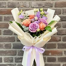 Букет цветов из:  Лизиантусы и Розы #REPLACE_PRED# Подкумке