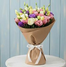 Букет цветов из:  Лизиантусы в Подкумке